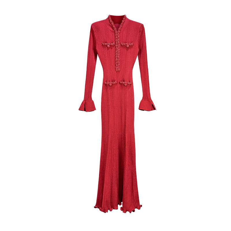 Elegant Red Noblewoman s Hand-Beaded Mermaid Gown for Special Occasions Medium