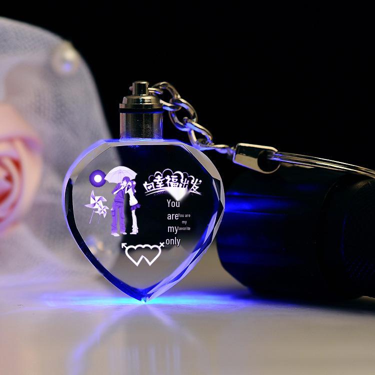 Heart-Shaped Crystal Keychain - Romantic Gift for Couples