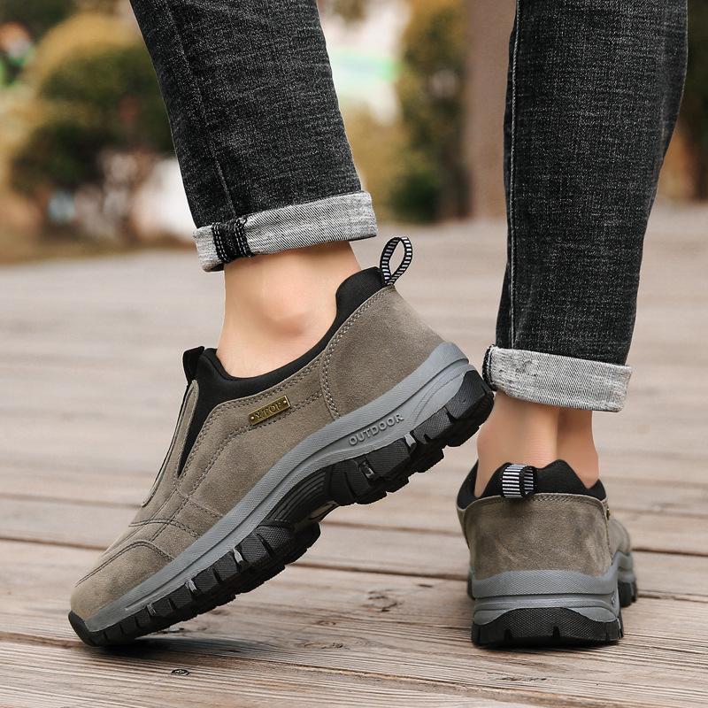 2024 Men's Outdoor Non-Slip Walking Shoes – Large Size, Easy Slip-On for Middle-Aged & Elderly