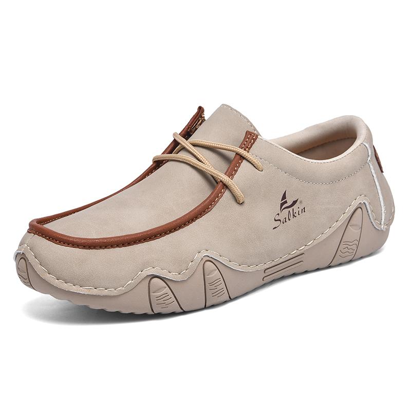 Men’s White Driving Shoes Handmade Moccasins Casual Retro Men’s Outdoor Wide Shoes Plus Size Anti Slip Boat Shoes