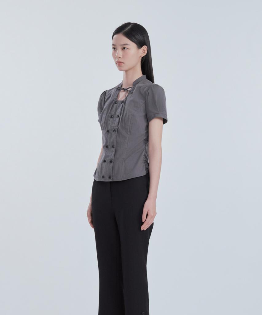 Mausolleum Emma Side Slit Button Capri Pants - Black