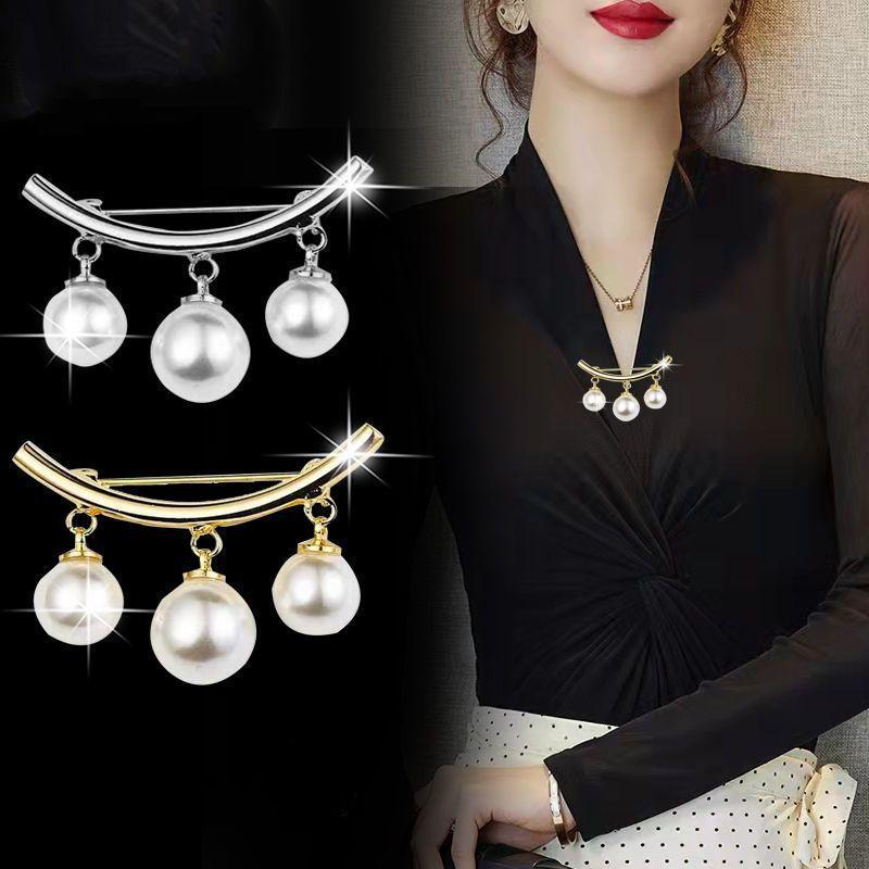 2PCS Fashion Hollow Bow Brooches For Women Luxury Pearl Brooch Pin Clothing Jewelry Accessories for Blouse Scarf Suits Wholesale