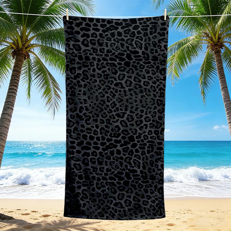 1 Stück Mode-Trend Strandtuch mit Leopardenmuster, Schnelltrocknend, Vielseitig einsetzbar für Strand, Pool, Fitnessstudio, Yoga, Zuhause, Reisen, Weihnachten, Halloween, Weihnachtsgeschenk M928234 70cmx140cm(27x55inch) black