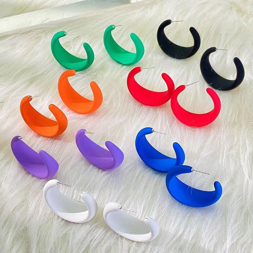 C-ring geometric earrings, stud earrings, candy-colored exaggerated earrings, girl's soft heart, girl's ear jewelry.