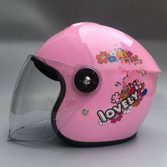 Women's Lightweight Winter Helmet for Electric Scooters - Anti-fog, Windproof, and Warm for Men and Women