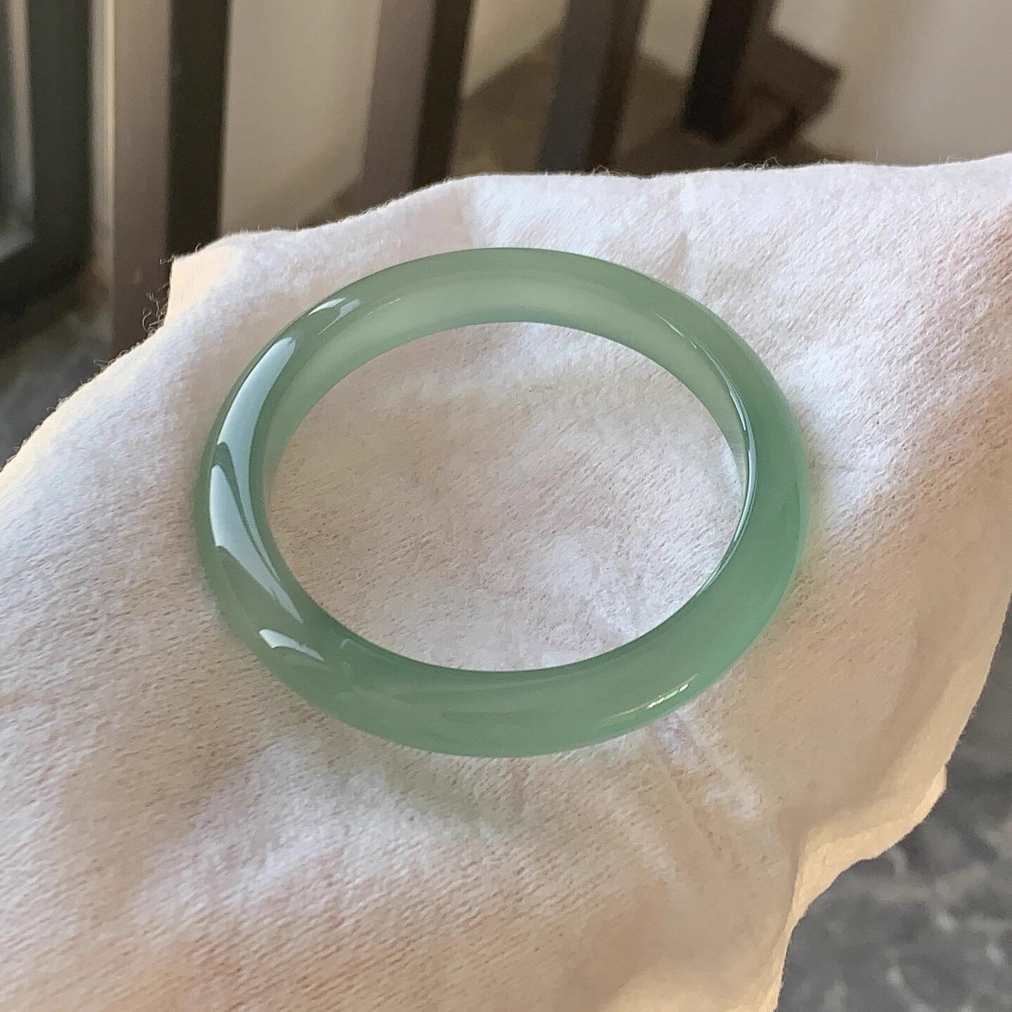 Ice Oil Green Chalcedony Agate Bracelet, Clear Water Jadeite, Hetian Jade Color Jade Bracelet