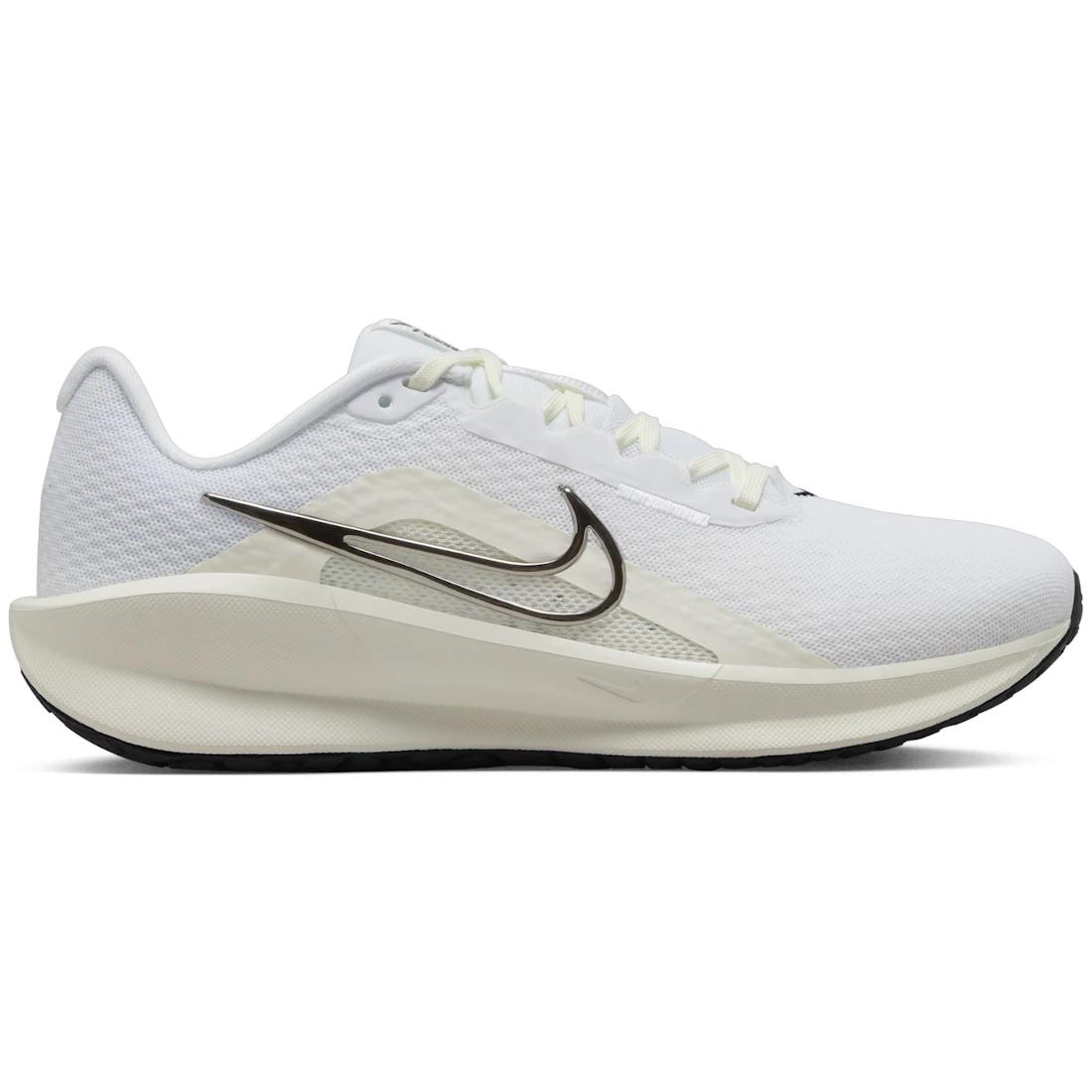 

Кросівки Nike Downshifter 13 Білий Чорний Вітрильний Металевий Сріблястий (Жіночі)(FD6476-100) 39