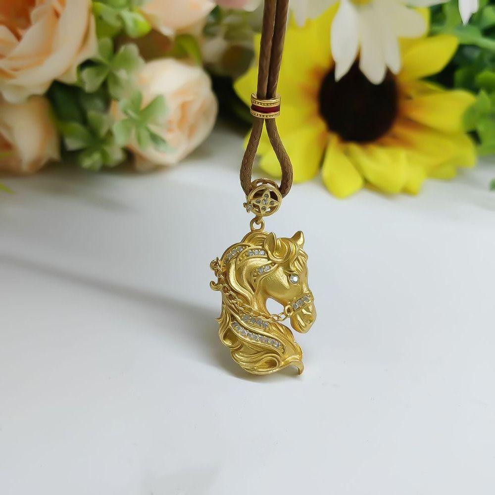 Rhinestone Zodiac Horse Necklace Luxury Golden Horse Pendant Jewelry Wealth Foal Necklace Daily
