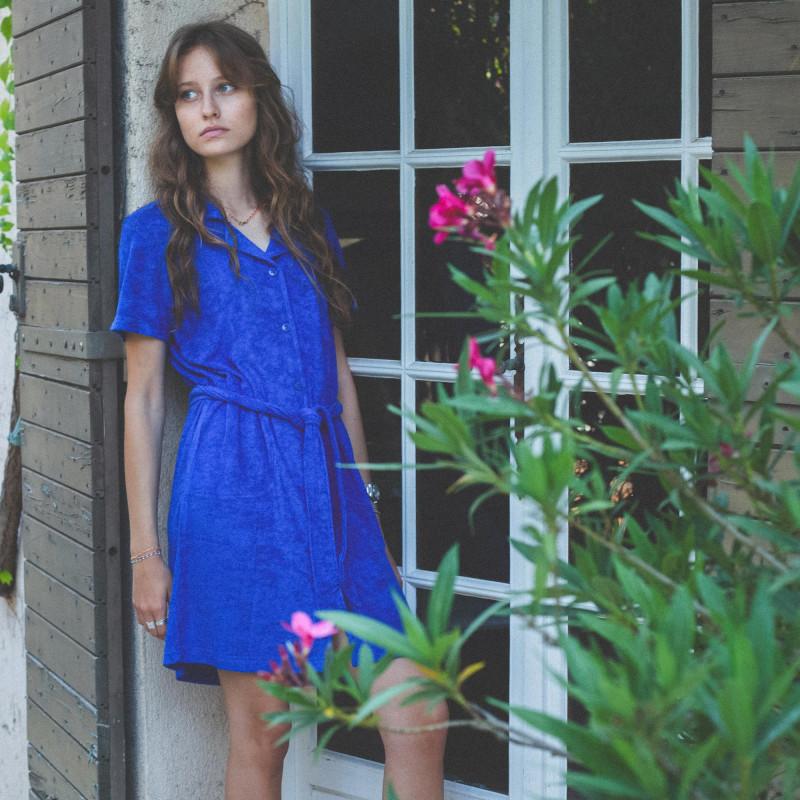 

Красивое женское платье-рубашка с короткими рукавами PEDALO