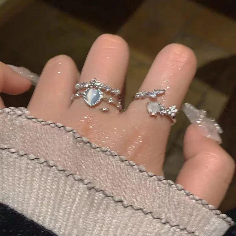 Love Open Flower Finger Rings Alloy Rhinestone Finger Rings Fashion Blue Opal Heart Rings Woman