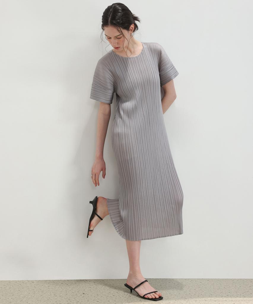 PLEATSMOOD Mira Short Sleeve Pleated Dress