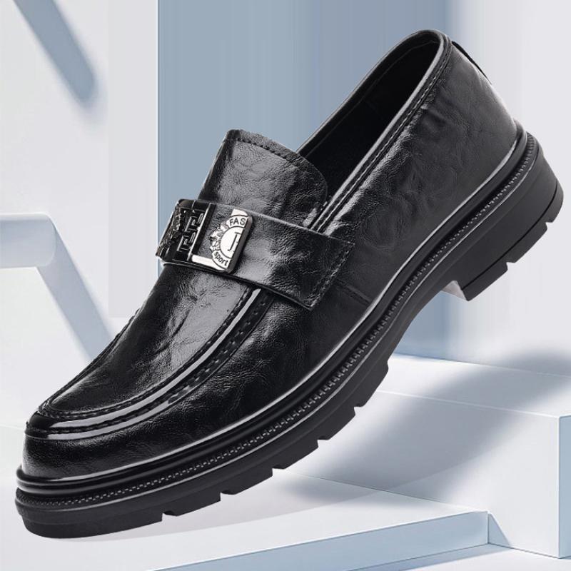 Chaussures en Cuir pour Homme Mocassins Chaussure Formelle Respirante Antidérapante Légère Confortable Résistante Chaussures Décontractées pour Homme Mocasins