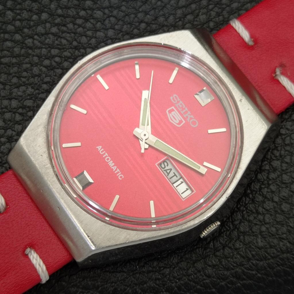 JAPAN VINTAGE SEIKO 5 AUTOMATIC 6309A MENS RED COLOR DIAL WATCH a701438-5 R206b-a701438