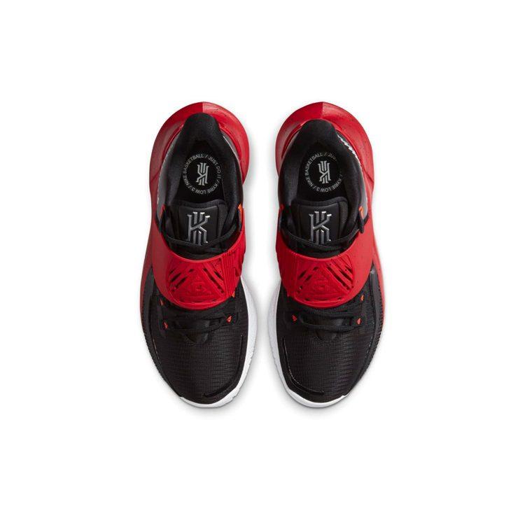 Nike Kyrie Low 3 Team Black University Red CW6228-001