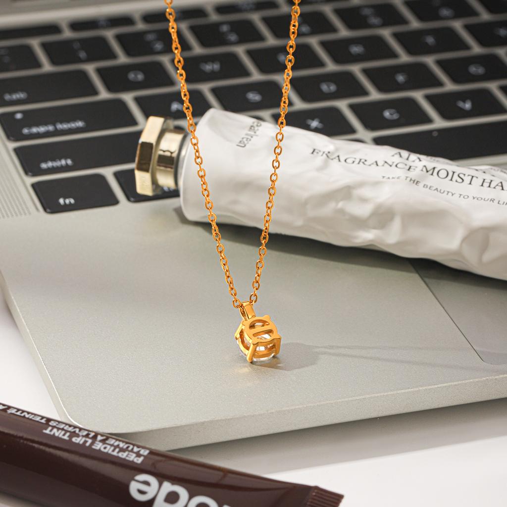 H&C Hot Selling18K PVD Gold Plated Stainless Steel Solitaire Round CZ Pendant Necklace for Women Christmas Birthday Gift Jewelry