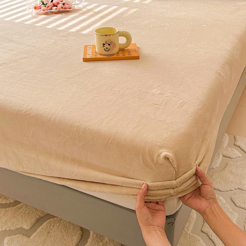 1pc Plaid Style Bedsheet Velvet Bed Cover Home Fitted Sheet Elastic Mattress Protector Winter Bed Linen sabanas (No Pillowcase)