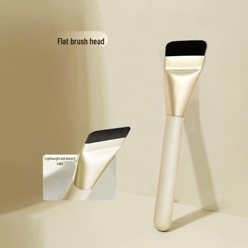 Streifenfreier Flachkopf-Foundation- und Concealer-Pinsel für einen gleichmäßigen Make-up-Auftrag