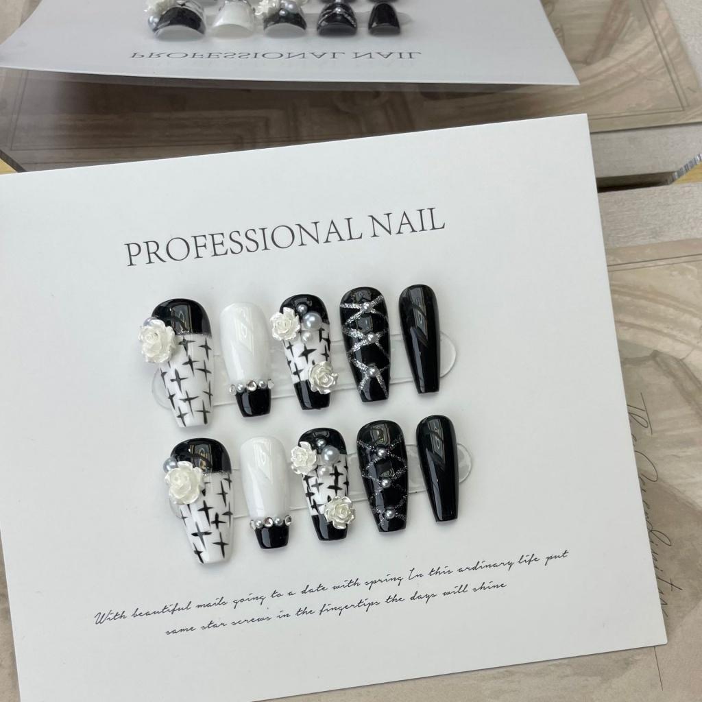 Unghie artificiali FATTE A MANO per fototerapia Unghie Camelia Manicure Stile dolce e fresco Decorazione rosa perlescente Fototerapia di qualità