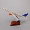 Maßstab Flugzeug 16CM 1:400 für A330-300 SAS Scandinavian Airlines Flugzeugmodell Diecast Legierung Flugzeugmodell Dekoration Büro