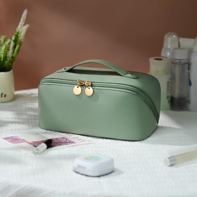 OEING Large Capacity Women s Cosmetic Travel Bag