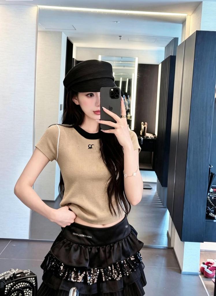 2026 Summer Women's Color Block Embroidery Knit Slimming Round Neck Short Sleeve T-Shirt