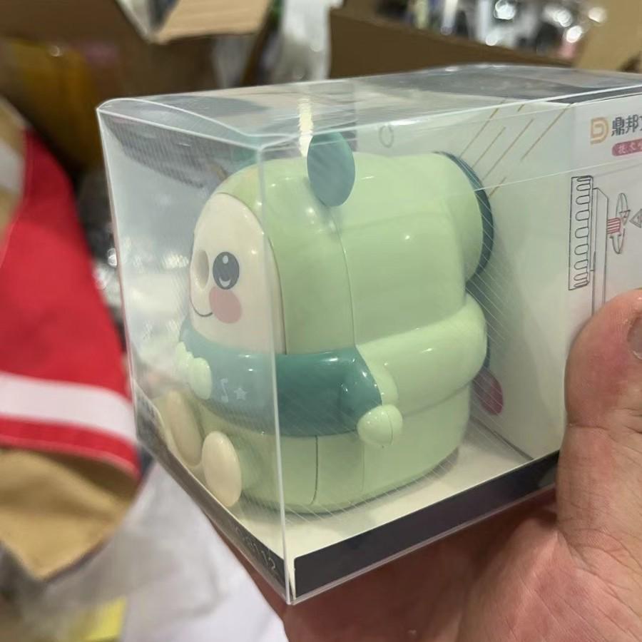 Creative Adjustable Thickness Cartoon Hand-Crank Lead Pencil Sharpener, Bite-Proof for Children.