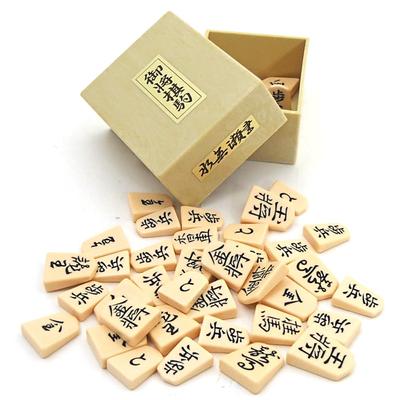 Heavyweight Plastic Shogi Pieces, Minase Shogi, Four Major Calligraphy Styles, with Plastic Piece Box.
