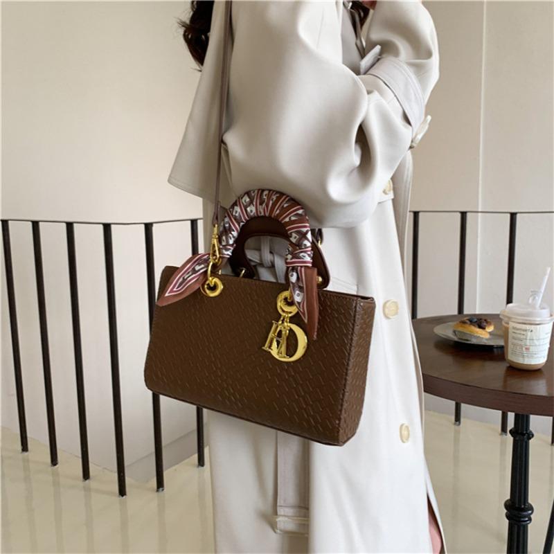 Today's Popular Small Bags, Women's New Silk Scarves, Women's Hand-held Princess Diana Bags, Versatile Single Shoulder Diagonal Span Bags