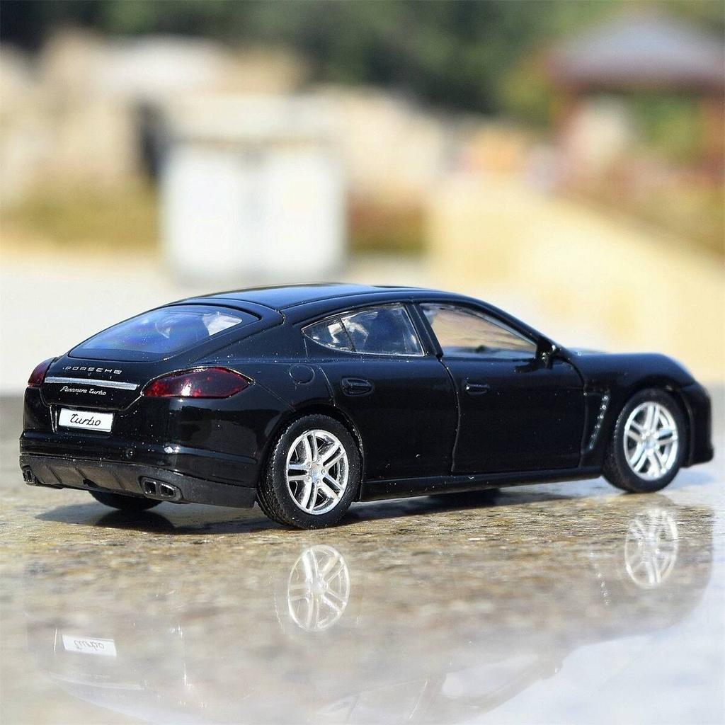 Porsche Panamera Turbo Coupé Simulation Diecast & Spielzeugfahrzeuge Rückzugauto RMZ city 1:36 Geschenke aus Legierungsmodellen für Kinder