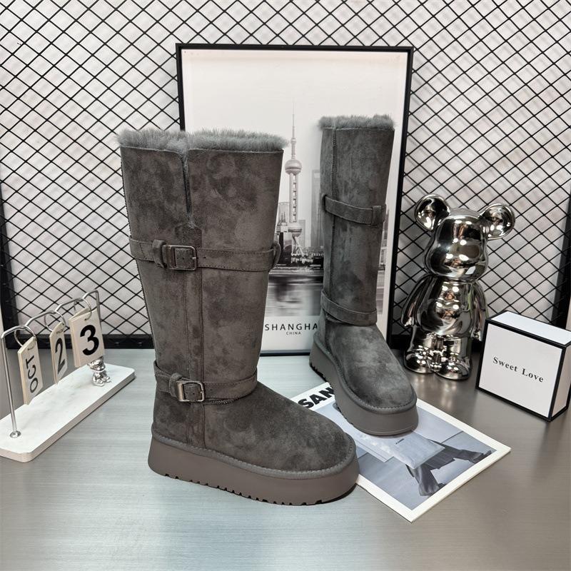 thick-soled gray long-tube snow boots for women, winter velvet and thickened thermal cotton shoes.