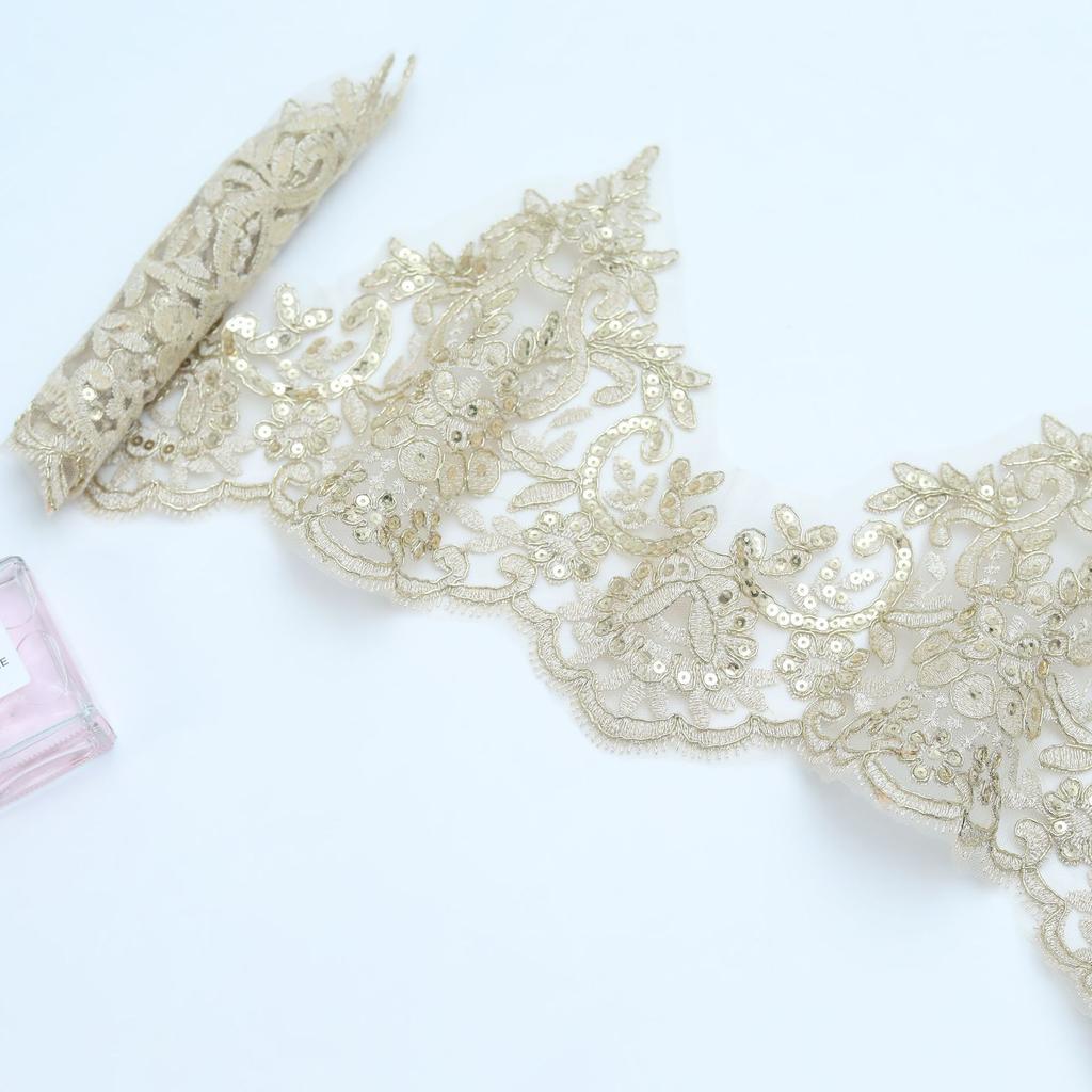 20Cm Gold Car Bone Lace Bead Lace With Children'S Clothing Performance Clothes Dance Clothes Decorative Clothing Accessories