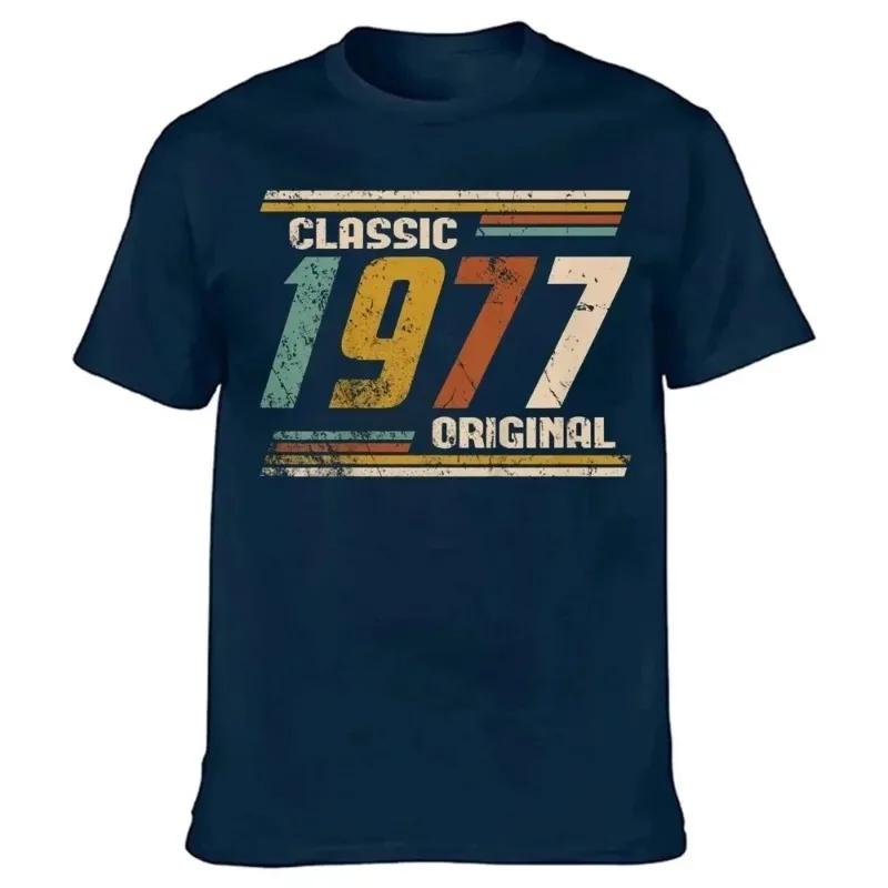 Novelty Awesome Vintage Classic 1977 Print Pattern T Shirts Streetwear Short Sleeve Birthday Gifts Summer Style Tshirt Men