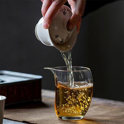 Japonský 200ml šálek na čajový obřad Sklo odolné proti teplu Spravedlivý šálek Čajová konvička Chahai Dělič čaje Čajová sada Kung Fu Čajové nádobí