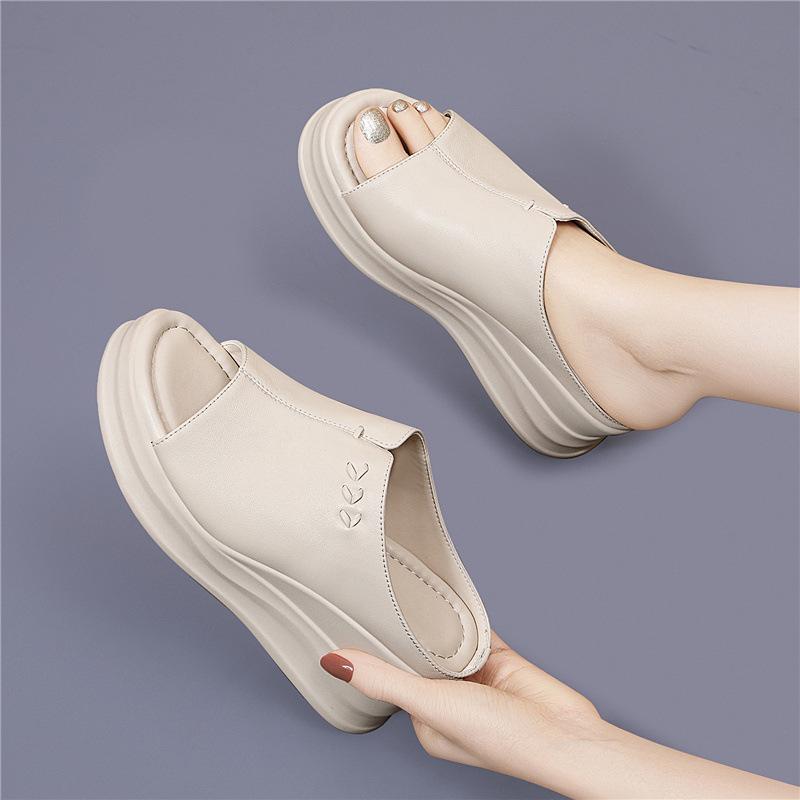 Soft-soled casual leather sandals comfortable spring and summer new outer slippers heightened thick-soled wedge heel fish mouth sandals