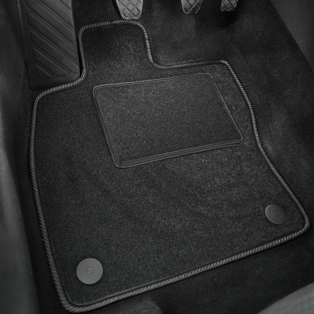 Velour Car Mat Set, Fits: Renault Captur I 2013-2019, Black Trim