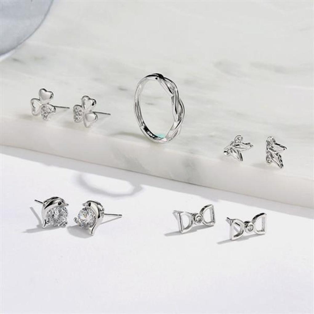 Bling For You Earrings 4-Piece + Ring Set Accessory Set