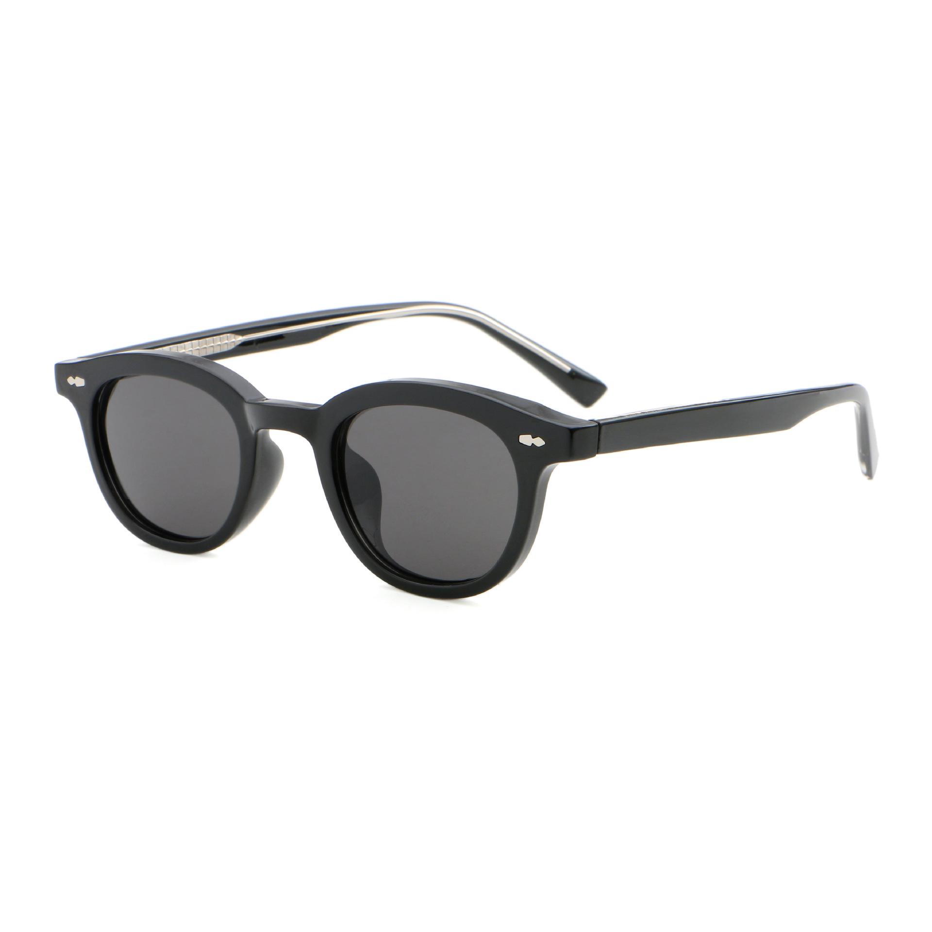 Classic Imitation Wood Grain Unisex Sunglasses with UV Protection