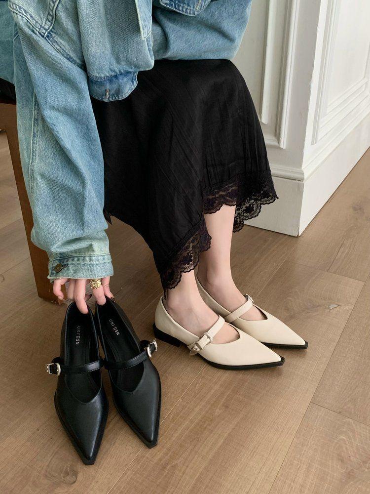 2025 New Autumn Women's Pointed Toe Mary Jane Shoes - Soft Leather, Versatile & Stylish