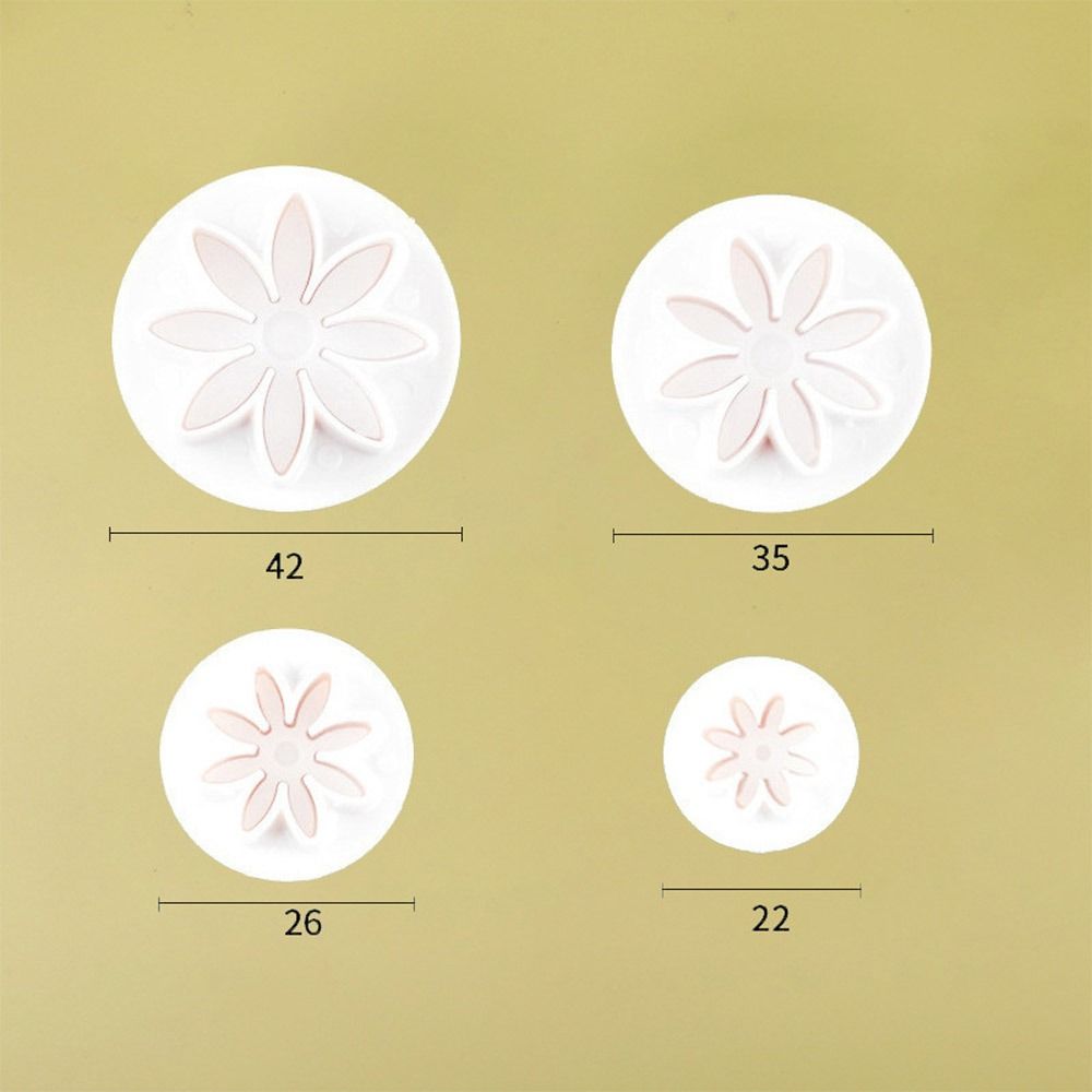 4Pcs Reusable Daisy Flower Cake Decoration Fondant Mold Cake Cutter Cookie Mold Plunger Mould