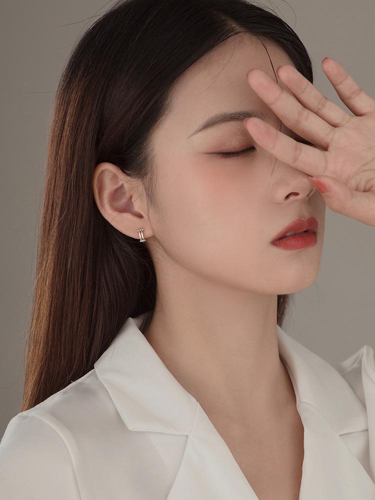 2025 New Trendy 925 Sterling Silver Plain Hoop Earrings for Women Gold Plated Ear Clips Light Luxury Ear Jewelry