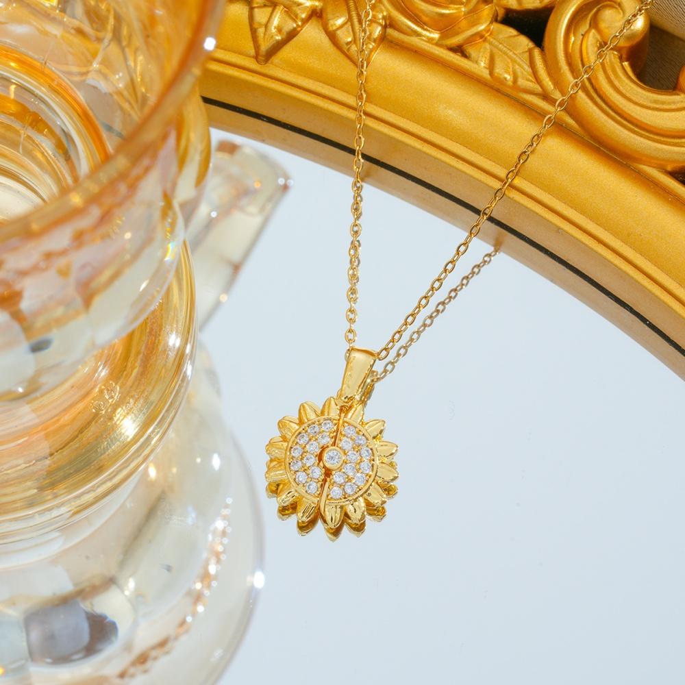 Plant Female Crystal White Zircon Stone Sunflower Pendant Necklace Vintage Gold Silver Color Wedding Jewelry For Women