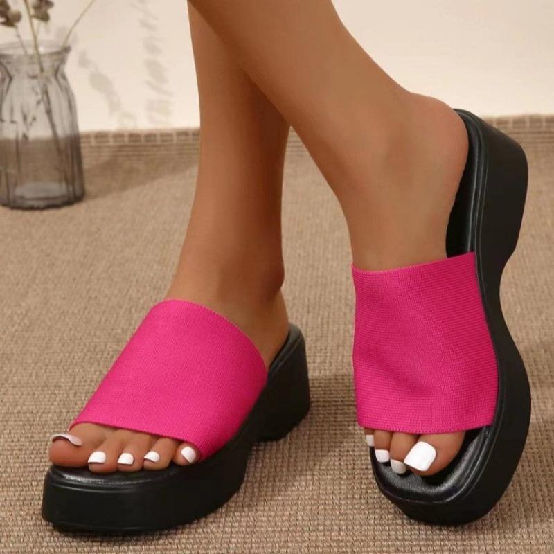 New one-character wedge heel platform slippers lippers
