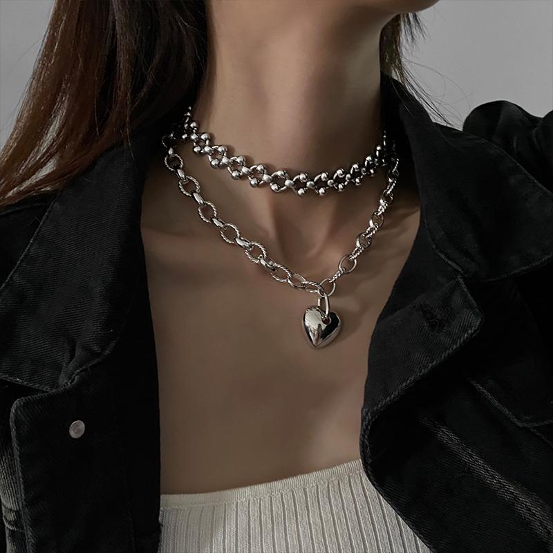 Punk Handmade Hollow Steel Ball Titanium Steel Necklace Men Women New Hip hop Design Sense Clavicle Chain Accessories