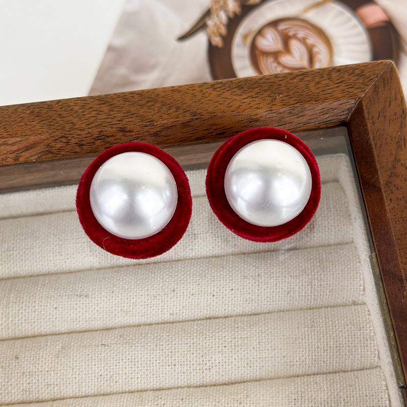 

Французские винтажные осенне-зимние красные флокированные серьги для женщин, круглые серьги с преувеличенной геометрической формой, легкие роскошные стильные серьги