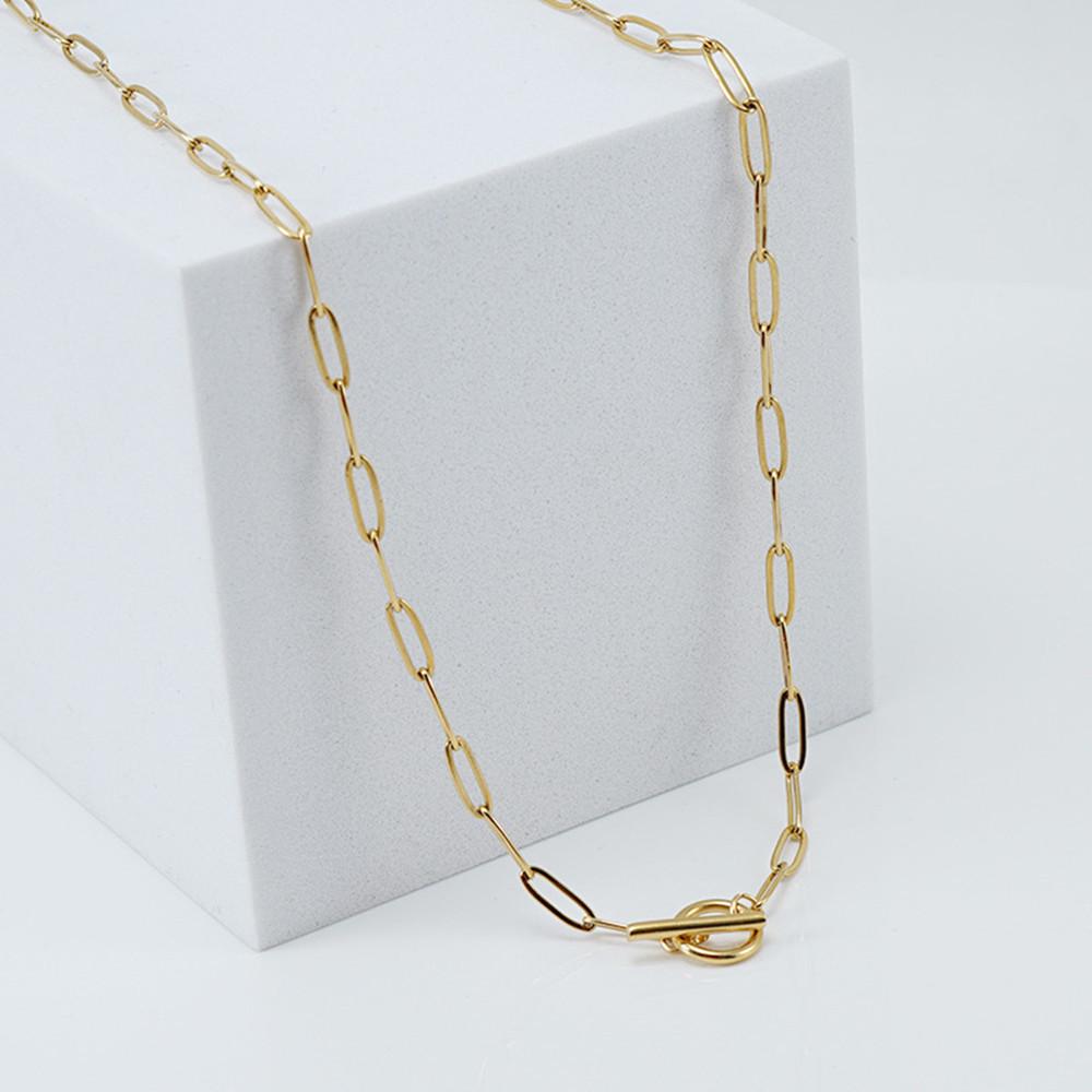 Gold OT Buckle Stainless Steel Necklace - High-End Niche Fashion Design, New European & American Trend, Light Luxury Style.