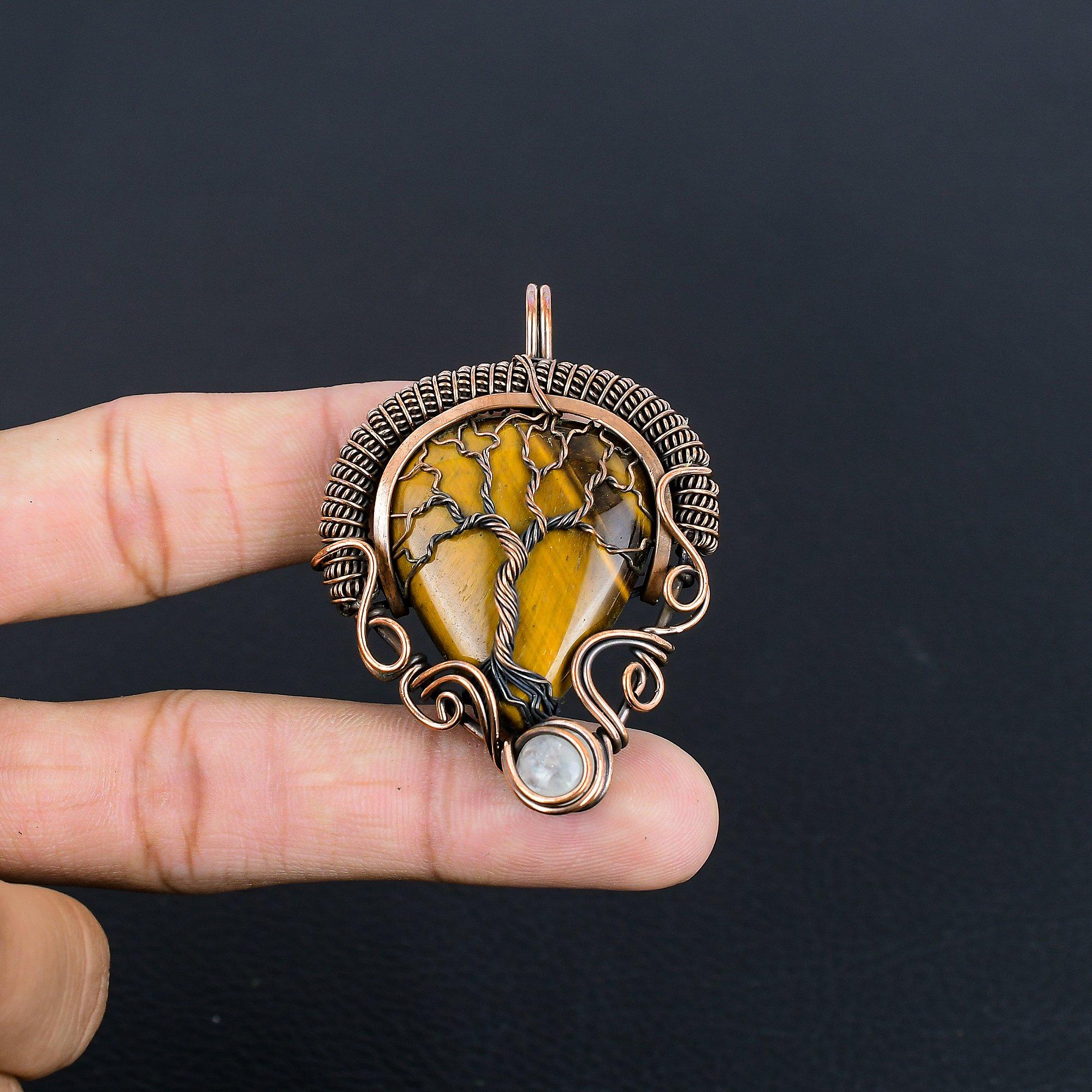 

Кулон из Тигрового глаза, обернутый медной проволокой 999 пробы, Кулон из натурального камня ручной работы, Подарок для мамы, Антикварное украшение 2.25 Inches