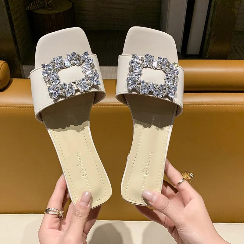 Fashion Slippers Women Luxury Rhiestone Ladies Flat Beach Shoes for Women Design Slide Female Slides Woman 2024 Summer Slipper Shoe