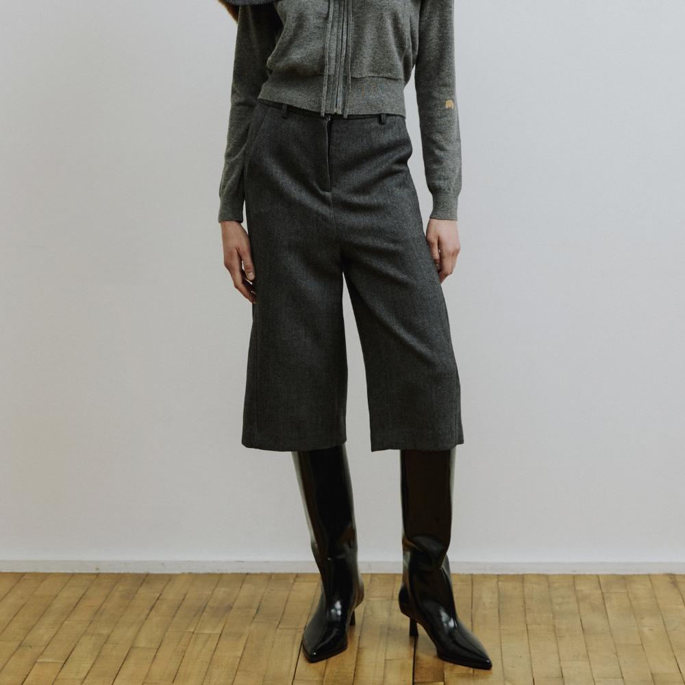 MOLLIOLLI Jacky Pony Hair Wide Pants [Black]
