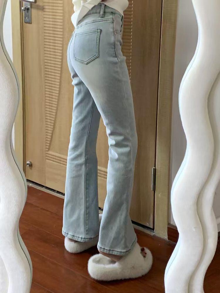 Light Wash Plus Velvet High-Waisted Petite Flare Jeans for Women - Winter Plus Size, Chubby Girls' Hip-Covering Elastic Pants