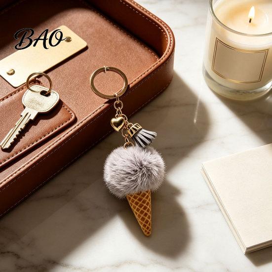 Decorative Key Chain Plush Ice Cream Keychain for Backpacks, Fluffy Cone Bag Charm Charm, Pendant with Metal Ring Purse Hanging Ornament